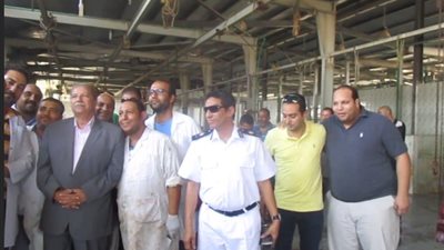 بالفيديو.. محافظ الإسماعيلية يتفقد المجزر الآلي واستعدادات العيد