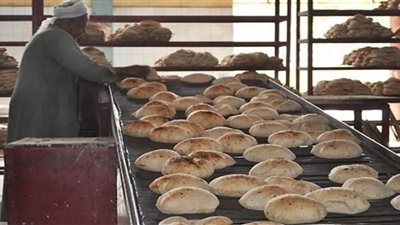 محافظ الشرقية: رغيف الخبز المدعم خط أحمر ولا مساس بسعره