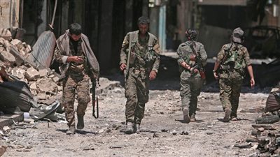 المقاتلون الأكراد يعتقلون داعشيا ألمانيا بشرق سوريا