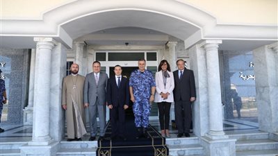 وزيرة الهجرة ونظيرها الأرميني يزوران القوات البحرية بالإسكندرية