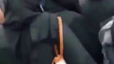 مشاجرة عنيفة بين الزبائن على تخفيضات مول بالسعودية (فيديو)