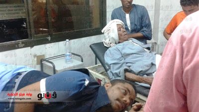 إصابة 15 شخصا في حادث تصادم بسوهاج