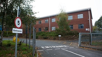 بالصور.. مدرسة تثير ضجة بكاميرات مراقبة في حمامات الطلبة