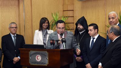 محافظ الإسكندرية يشكر الأرمن لتبرعهم بمليون جنيه للمستشفى الأميري