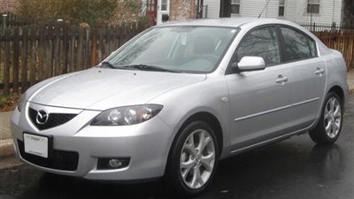 90 ألف جنيه جمارك «مازدا 3» موديل 2009 من الإمارات