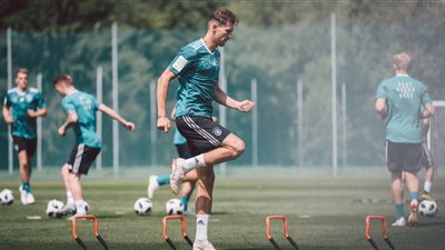 ألمانيا تخوض أول مران عقب الخسارة من المكسيك استعدادًا للسويد (صور)