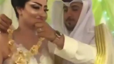 شبكة عروس خليجية تشعل مواقع التواصل (فيديو)