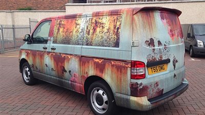 بالصور.. طريقة جديدة لحماية سيارتك من السرقة