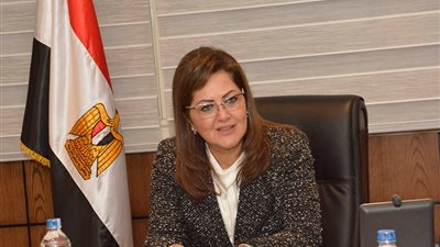 هالة السعيد: وحدات فنية بقنا وسوهاج لمتابعة برنامج التنمية