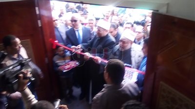 وزير الأوقاف يفتتح مركز الثقافة الإسلامية في مسجد الميناء بالغردقة (صور)