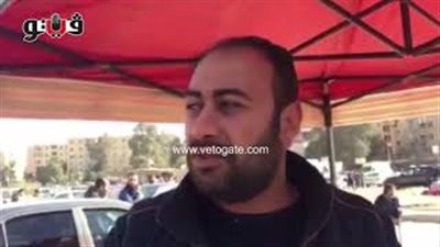 تاجر: توافد على حركة بيع السيارات المستعملة (فيديو)