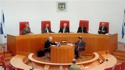 محكمة إسرائيلية تقر قانون إطعام الأسرى المضربين قسريا