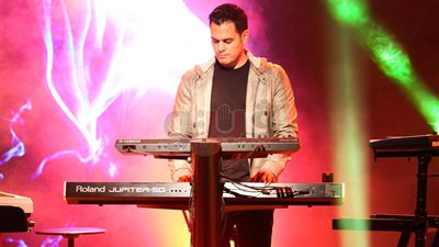 رحلة في عالم «المزيكا» مع هشام خرما في ساقية الصاوي (صور)