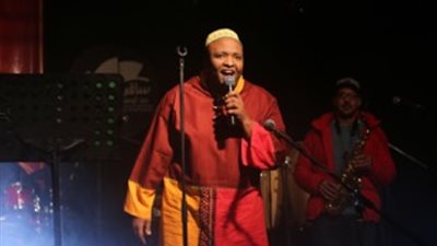 «مزيك باند» تبدع بميكس أفريقي وشرقي بساقية الصاوي (صور)