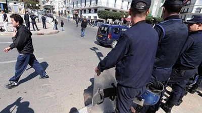 الغضب يدفع رجلا لحرق زوجته الحامل في الشهر التاسع