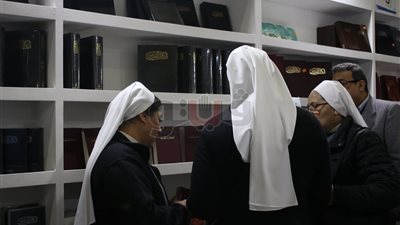 دور النشر المسيحية تجذب جمهورها في معرض الكتاب (فيديو)