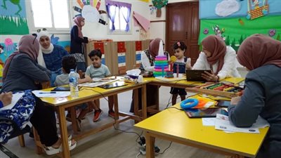 مدارس النيل تجري المقابلات الشخصية للطلاب المرشحين