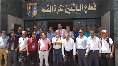 وفدا الجزائر والمغرب في زيارة للمقاولون بسبب النني وصلاح