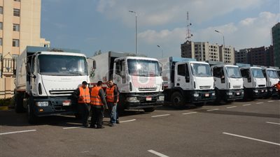 بدء خطة محافظة الإسكندرية لتفعيل منظومة النظافة (فيديو وصور)