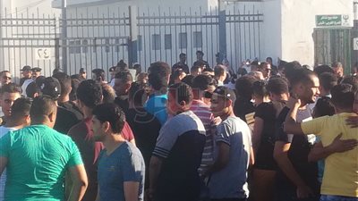 جماهير بور سعيد تطالب برحيل مجلس المصري بسبب بيع اللاعبين (صور)