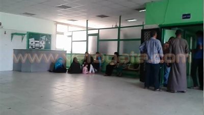 بالفيديو.. مستشفى العاشر من رمضان يعاني نقص الخدمات والأطباء