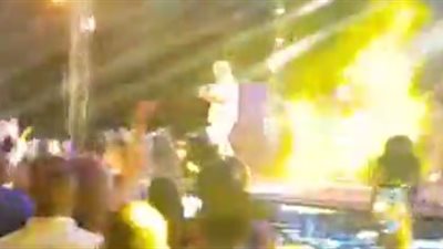 عمرو دياب يشكر «آل ساويرس»: مهرجان الجونة حببنا في السينما (فيديو)