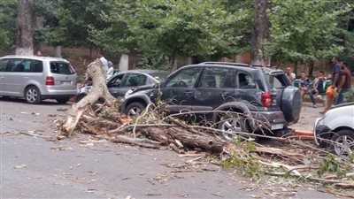 زحام مروري بشارع قصر العينى بسبب 