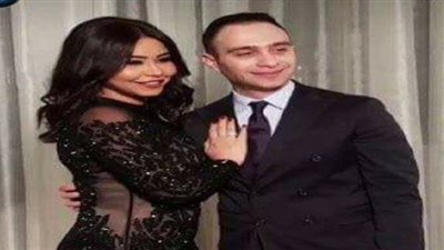 شيرين عبد الوهاب تصل إلى السعودية بصحبة حسام حبيب