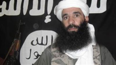 أمير القاعدة بالمغرب الإسلامي يهدد فرنسا وأمريكا ويبايع الظواهري