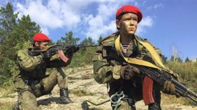 بوتين يعد جيشا من الأطفال قوامه 200 ألف مقاتل (فيديو وصور)