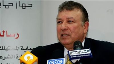 عاطف يعقوب يطالب بتنظيم التجارة الإلكترونية في الدول العربية