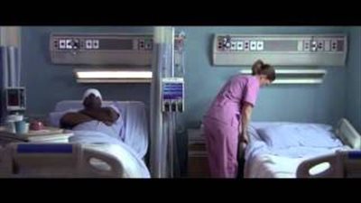 بالفيديو.. «نافذة المستشفى» فيلم يروى قصة إخلاص صديق