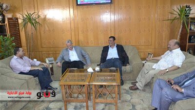 محافظ الإسماعيلية يستقبل وفد 