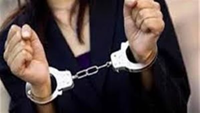 ضبط مديرة شركة سياحة وصاحبها بتهمة النصب على المواطنين في الإسماعيلية