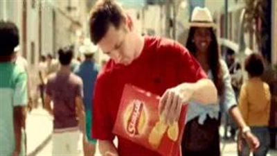 بالفيديو.. أحمد حلمي يوضح حقيقة ظهوره مع ميسي في الإعلان