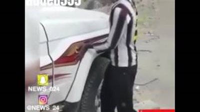 بالفيديو.. لحظة دهس قدم عامل مقابل المال