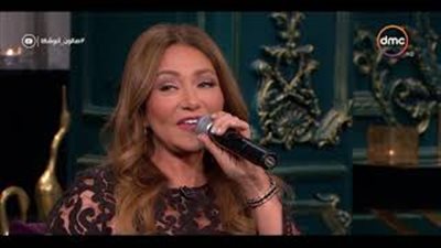 يسرا وإلهام شاهين وليلى علوي يشعلن ستوديو «صالون أنوشكا» بالغناء