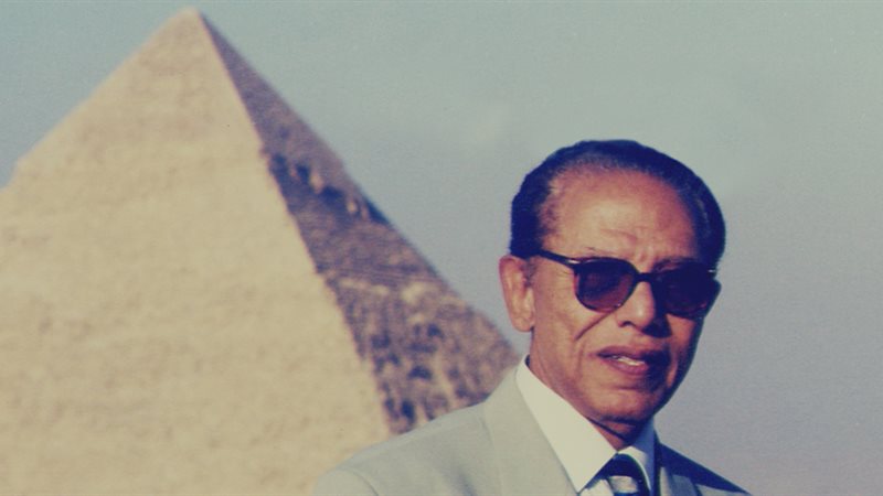 مصطفى محمود