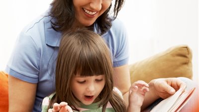 للأمهات.. 5 طرق تعلم طفلك الاحتفال بالعيد