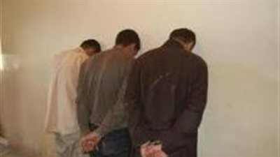 ضبط 3 مسجلين خطر بحوزتهم سيارة مسروقة في الشرقية