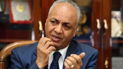 مصطفى بكري يطالب بلجنة تقصي حقائق بشأن أزمة إغلاق القومية للأسمنت