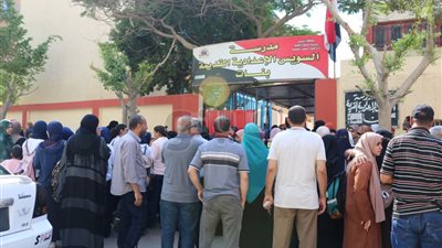 أولياء أمور قلقون من الفيزياء «بعبع الثانوية» والتعليم تطمئنهم