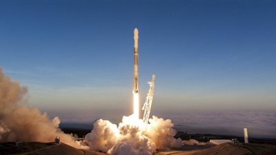 تيسلا تطلق طرازا جديدا بتقنيات سبيس إكس الفضائية