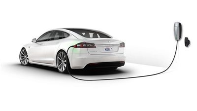 تيسلا تؤجل موعد طرح السيارات الكهربائية