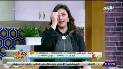 أفضل طريقة لإزالة الماكياج حفاظا على البشرة (فيديو)