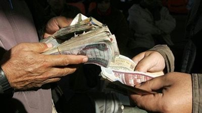 «الرقابة الإدارية» في أسبوع.. 9 قضايا رشوة.. وضبط موظف انتحل صفة وزير