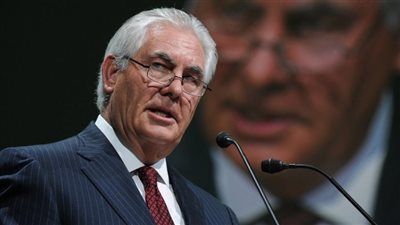 وزير الخارجية الأمريكي يحرض جيش فنزويلا على الانقلاب ضد مادورو