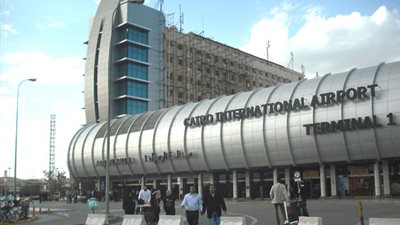 «مصر للطيران» تعزز أسطول الشحن بطائرة جديدة