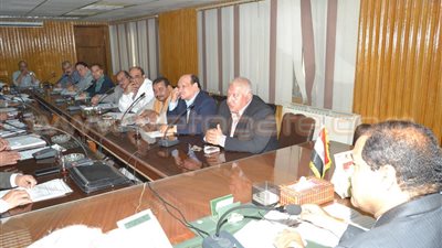 بالصور.. متابعة عمليات تسليم القمح من المزارعين بالغربية