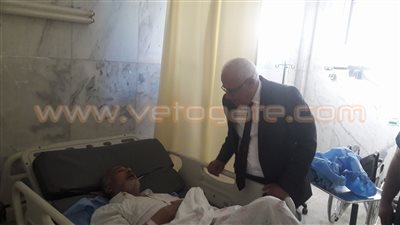 بالصور.. محافظ بورسعيد يزور مستشفى بورفؤاد بعد صلاة العيد